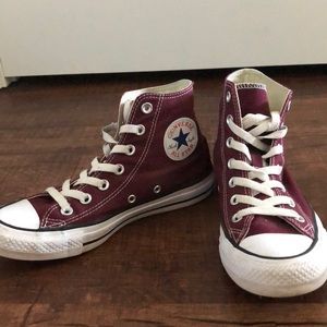 Converse size 7!